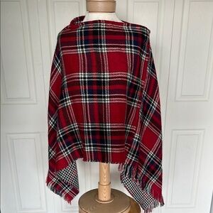 Plaid Red and Black Knitted Poncho